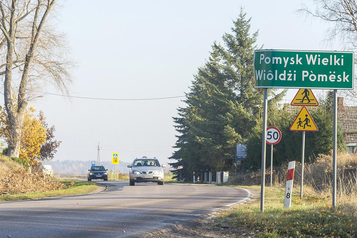 Gdzie są linie na drogach?