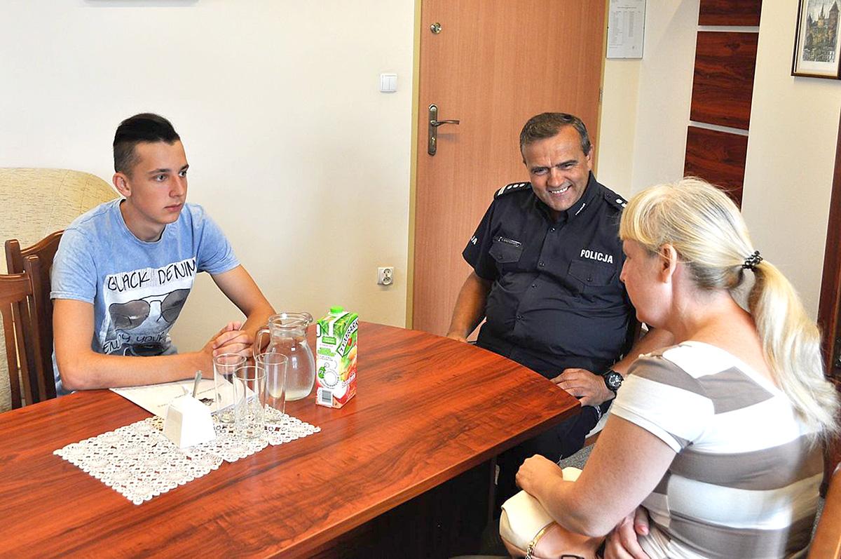 Właśnie jechał po więcej
