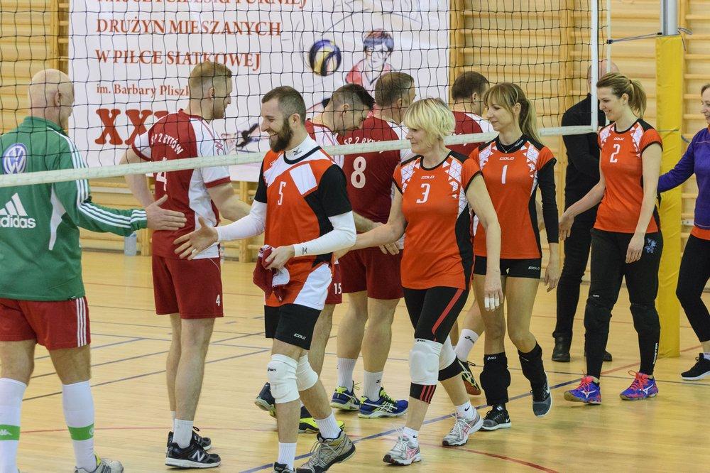 Finał nauczycielskiego turniej siatkówki