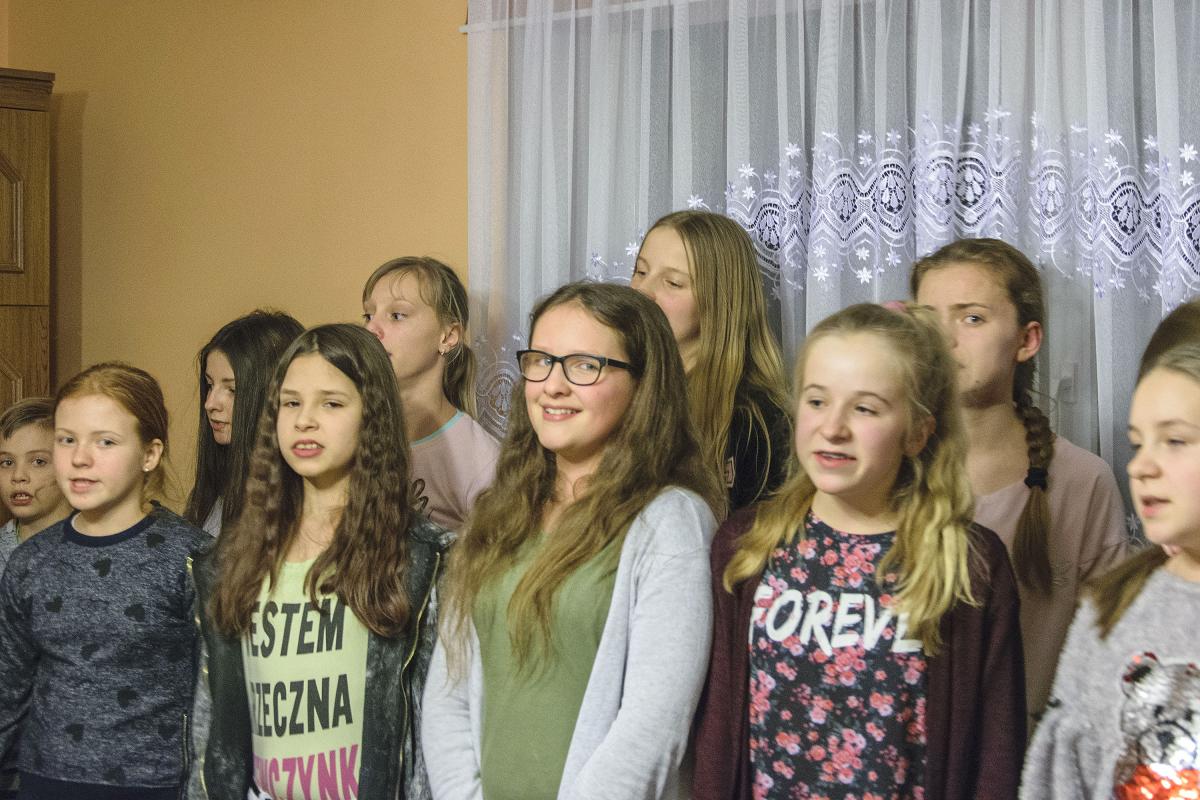 Śpiewają w kościele i poza nim [FILM+GALERIA]