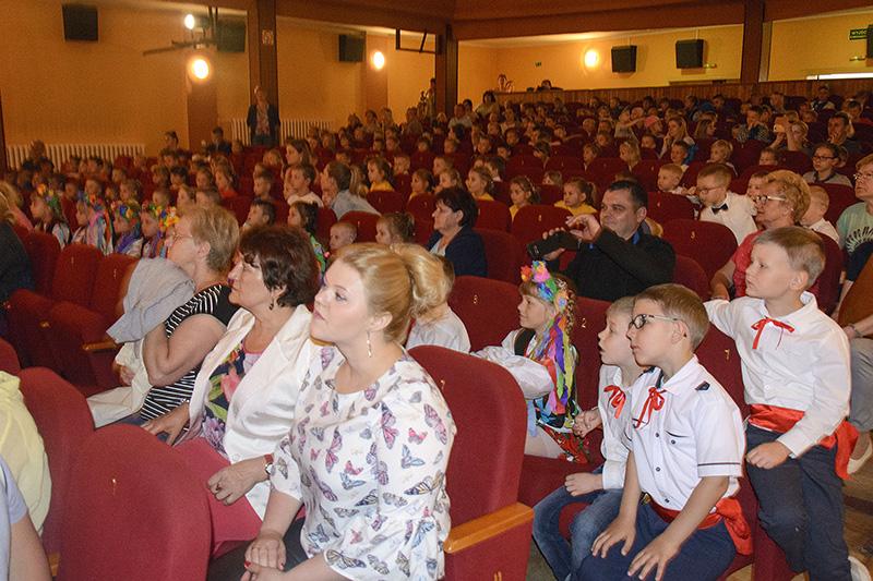 Ponad 200 roztańczonych maluchów