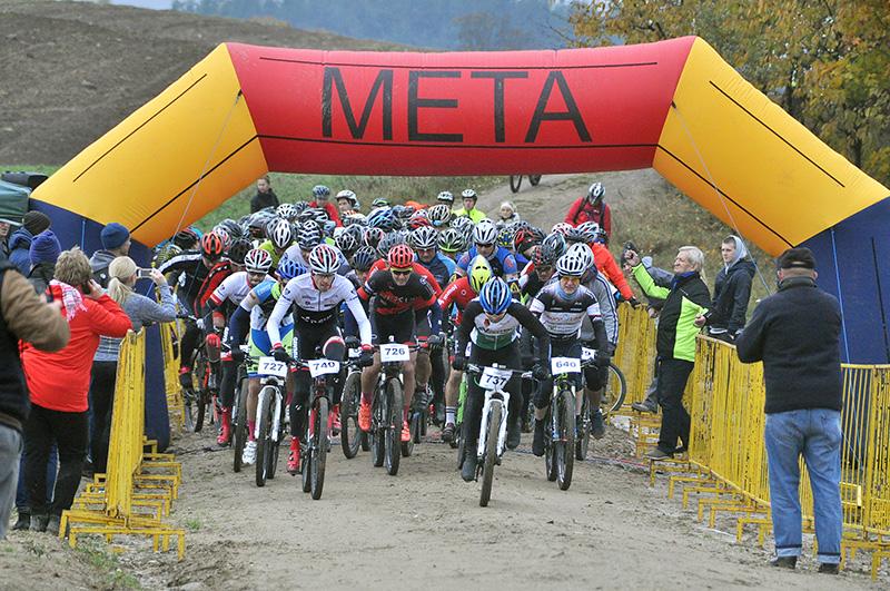 Maraton rowerowy w Mądrzechowie