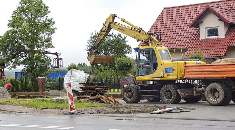 Nową drogą do placu zabaw