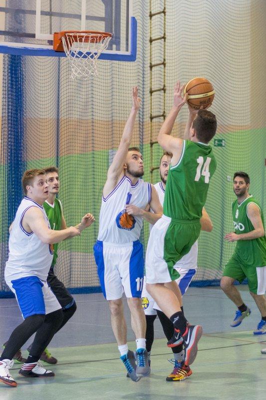 Bytowscy koszykarze w półfinale