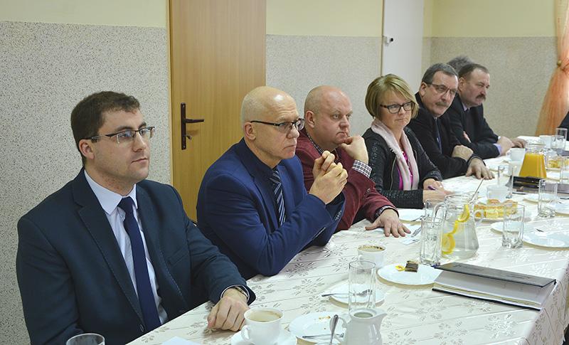 Gminne obligacje na kanalizacje i drogi?