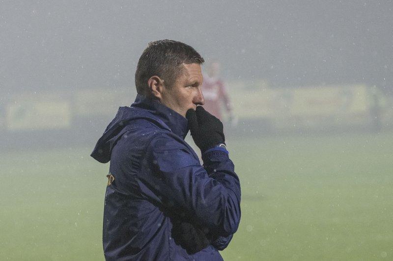 Derby na remis