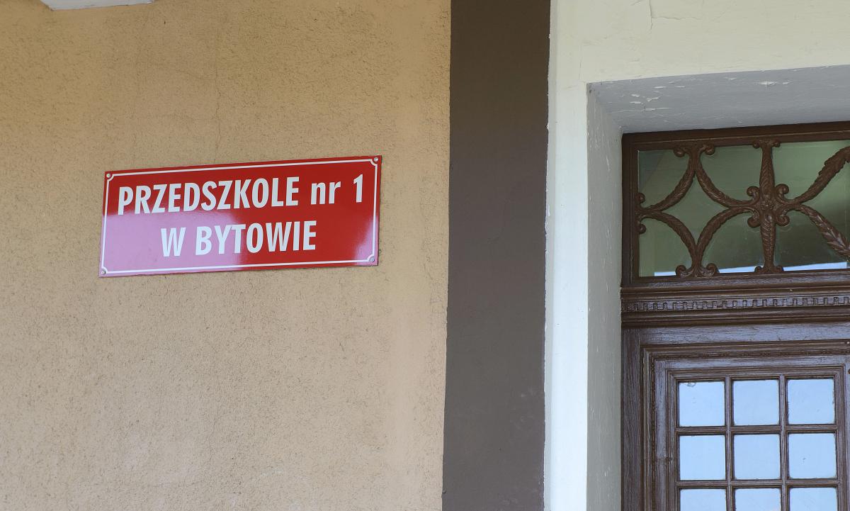 Szkoła i przedszkole nowymi numerami