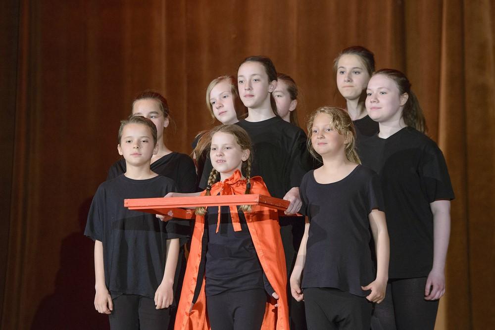 Teatralna, plastyczna i muzyczna współpraca