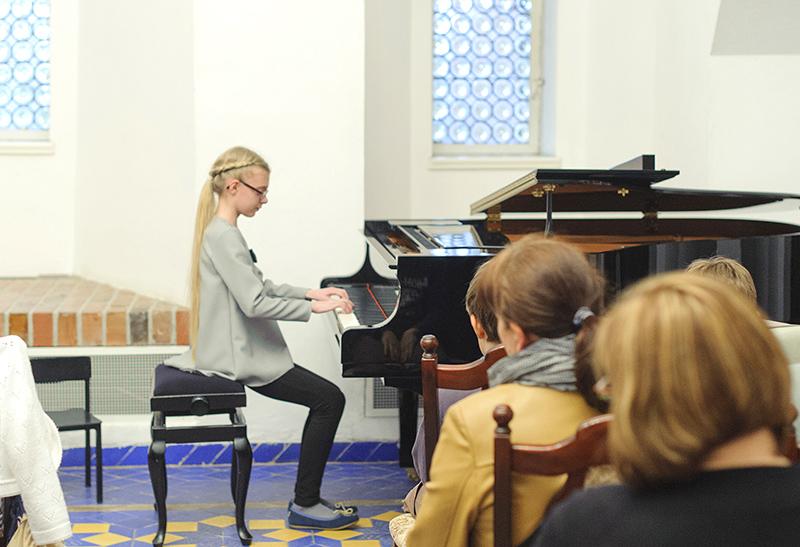 Wiosennie, muzycznie w zamku