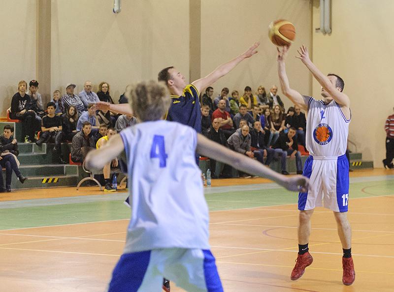 Spora zaliczka przed rewanżem