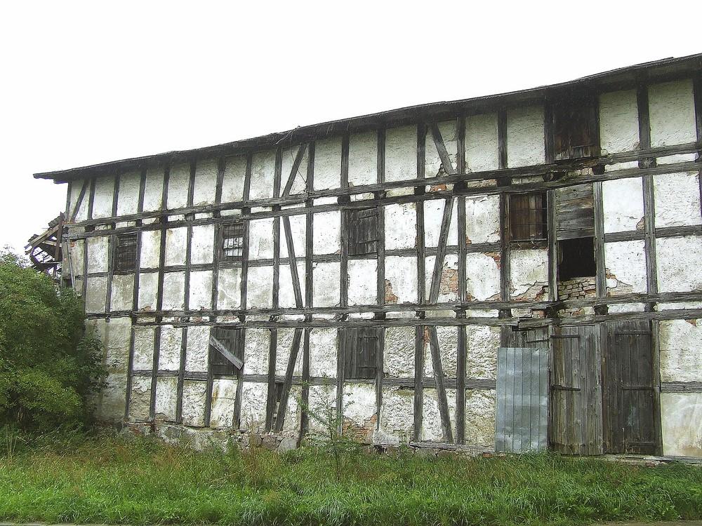 Gm. Czarna Dąbrówka. Zabytek, który nie ma szczęścia