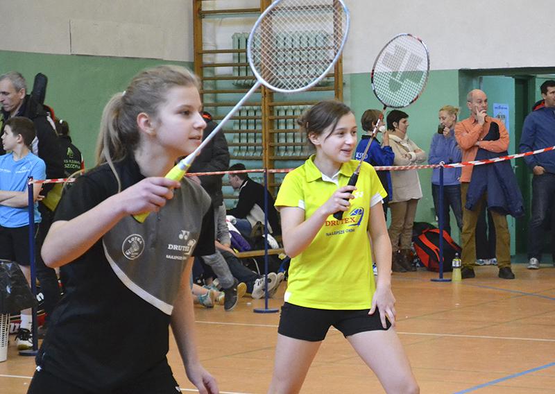 Udany start zawodniczek Dwójki. Badminton