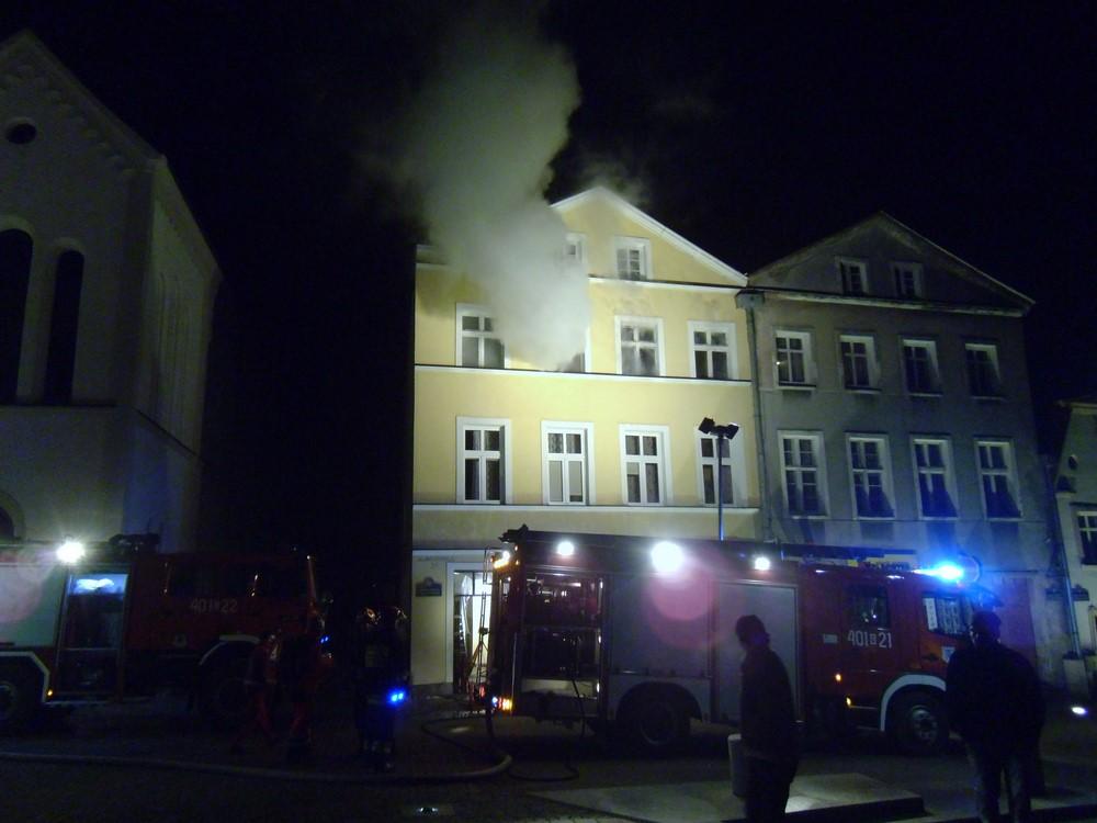Bytów. Pożar przy rynku!