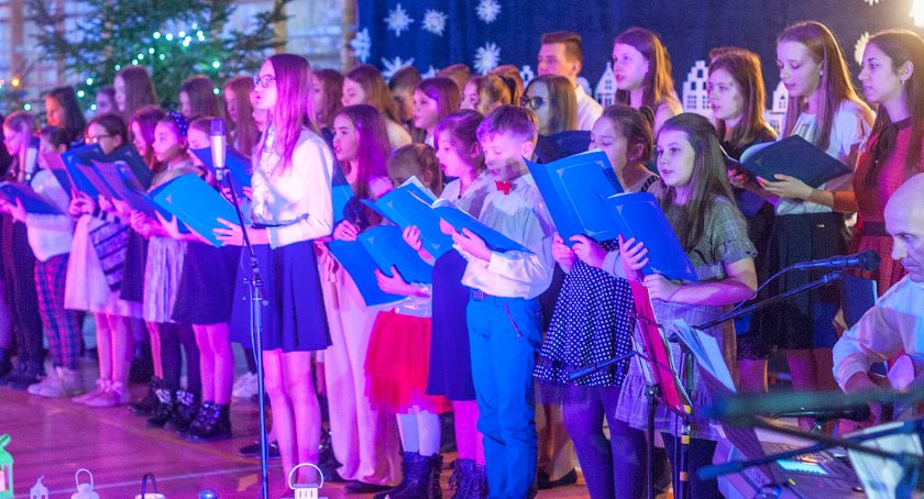 Koncert charytatywny i kiermasz w Niezabyszewie