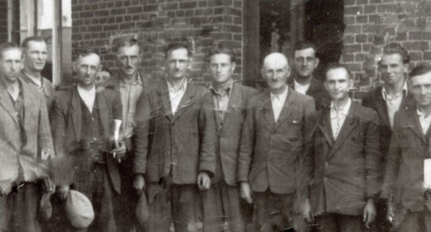 Zdjęcie sołtysów i konkurs historyczny