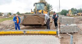 Remont drogi w Niedarzynie i Struszewie