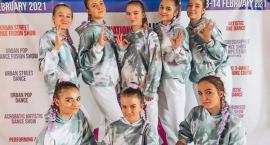 Srebrne medale dla dziewcząt ze Szkoły Tańca i Sportu Perfect