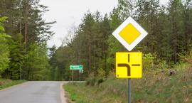 Skrzyżowanie w Jasieniu prosi się o wypadek