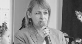 Zmarła Lucyna Adamczyk, wieloletnia dyrektorka Zespołu Szkół w Lipnicy 