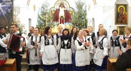 Koncert Modraków w Borzytuchomiu i Osiekach. Wkrótce Lębork, Nakla i Lipusz