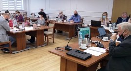 Rada Gminy Tuchomie wygasiła mandat Piotra Sroki
