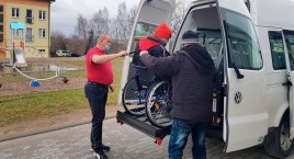 Do rodziny Ćwieków z Niezabyszewa trafił specjalistyczny samochód. Kosztował ponad 170 tys. zł