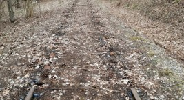 Skradziono szyny na linii kolejowej Bytów - Dąbrówka