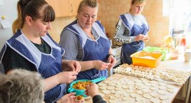 Wstajesz do pracy, szkoły, a tu informacja: wojna! Swoją historię opowiadają Natalia, Roza, Marina i Ania z Berdyczowa
