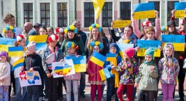 Na bytowskim rynku przypomnieli o dramacie w Ukrainie