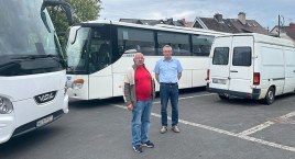 Sezon turystyczny za pasem, a miejsca parkingowe dla autobusów zajmują wraki