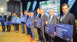 Do samorządów z powiatu bytowskiego trafi 117 mln zł. Na co gminy przeznaczą środki?