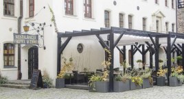 Ratusz w Bytowie stara się wydzierżawić zamkową restaurację. O długoletniej umowie nie ma jednak mowy