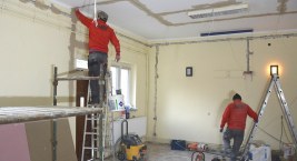 Kończy się modernizacja sali wiejskiej i remizy w Tągowiu. Powstanie tam klub seniora
