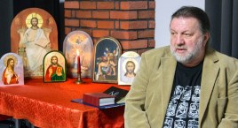 O symbolice ikon w bibliotece pedagogicznej w Bytowie opowiadali Wołodia Drozd i Krystyna Chwojnicka