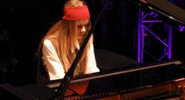 Zofia Rembalska z III nagrodą na X Festiwalu Muzyki Filmowej w Tczewie