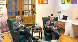 „Zastanawiało mnie dlaczego my Ukraińcy w Polsce o pewnych rzeczach nie mówimy ”- rozmowa z Piotrem Tymą w Bibliotece Miejskiej w Bytowie