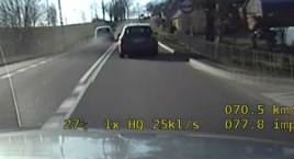 Policjantów wyprzedził na zakazie i skrzyżowaniu