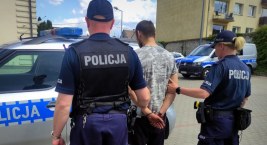 Nie miał zapiętych pasów. Usłyszy jednak poważniejsze zarzuty
