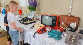 Wystawa sprzętów z PRL-u w Dąbrówce. To nie była cicha ekspozycja