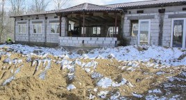 Na przedsiębiorcę z Dąbrówki nałożono blisko 100 tys. zł kary. Na tym sprawa się nie kończy