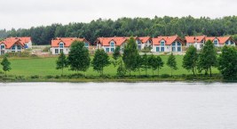 Czy pozwolenie na budowę osiedla domków w Rekowie zostało wydane zgodnie z przepisami?