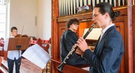 Muzyczne popołudnie na organy, skrzypce i klarnet. XVIII Koncert Organowy w Tuchomiu