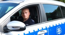 Z odciętym palcem jechał do szpitala. Opadł z sił, o pomoc poprosił policjanta