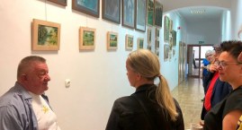 Wystawa prac prof. Romualda Kołodzieja w Bibliotece Miejskiej w Bytowie