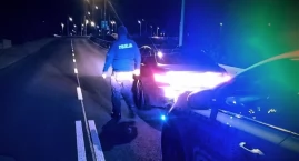 18-latek driftował autem. Odpowie za to przed sądem
