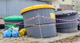 Wyskoczyły z ziemi jak bombki. Problem z półpodziemnymi śmietnikami w Bytowie