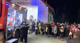 Strażacy z Niezabyszewa cieszą się z nowego wozu. Zastąpi 35-letniego Stara