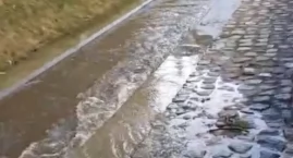 Rzeka Bytowa niemal wystąpiła z koryta