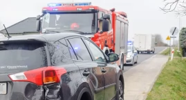Było blisko tragedii. Kolizja dwóch osobówek na pasach w Ugoszczy