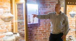 Gdzie pielgrzymowali bytowiacy? Nowa wystawa archeologiczna w muzeum w Bytowie